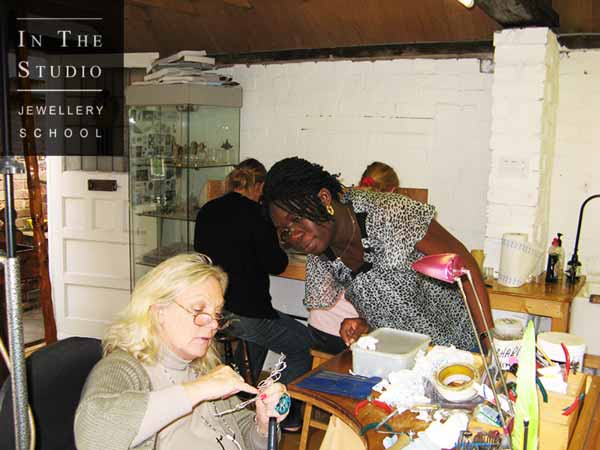 Beginners jewellery making course 2