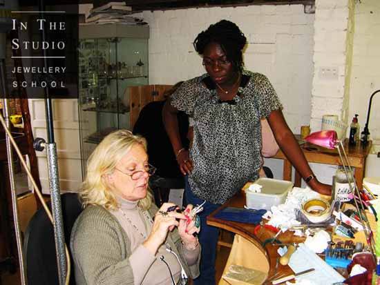 Beginners-jewellery-making-course