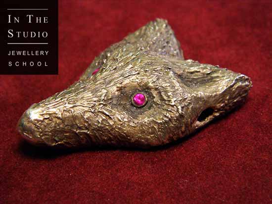 Fine-silver-fox-pendant