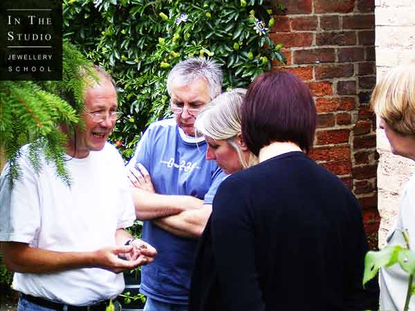 Students-outside-the-workshop